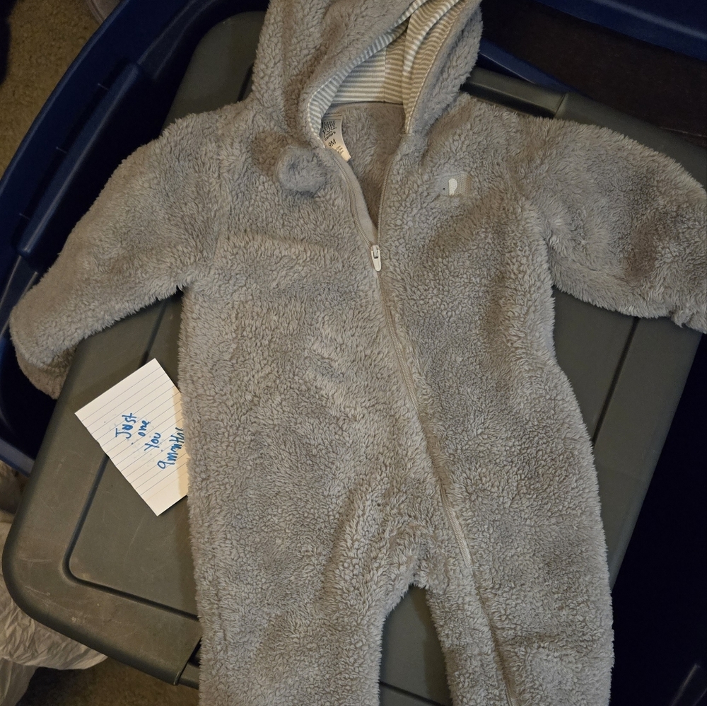 Keep baby warm suit